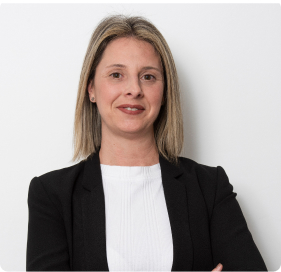 Miriam Doncel, Administración